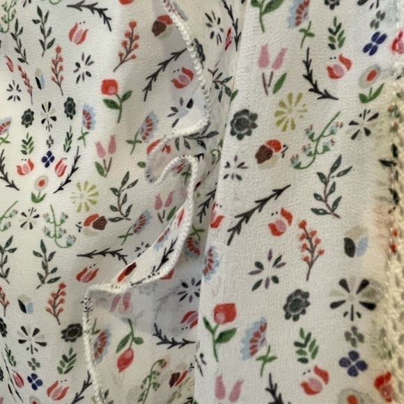 NWT Cynthia Rowley White Floral Halter Style Sleeveless Top Size XS - Picture 7 of 9